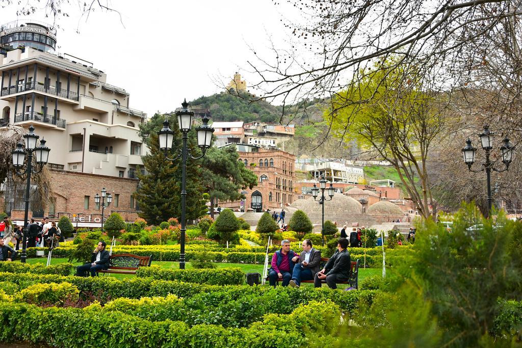 Apartment On Botanikuri Tbilisi Exteriör bild