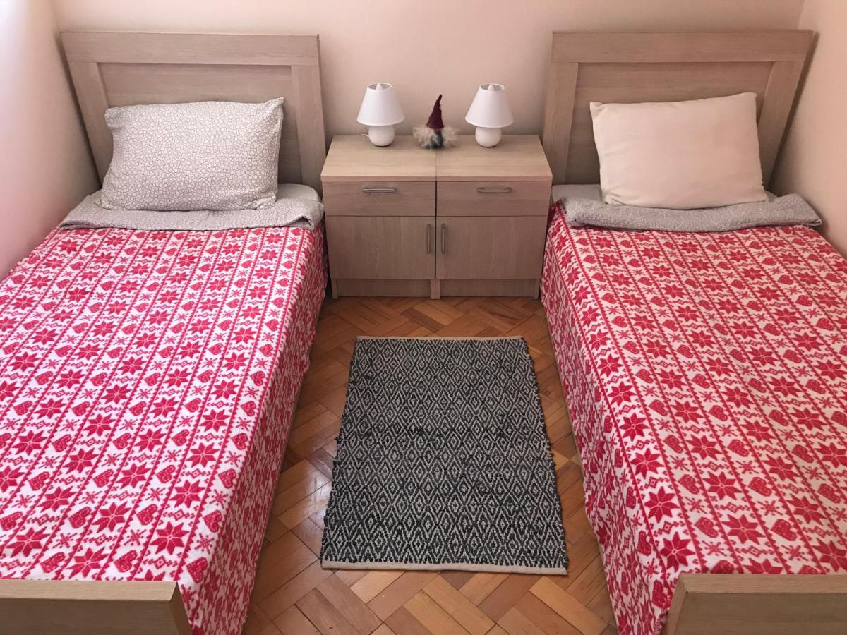 Apartment On Botanikuri Tbilisi Exteriör bild
